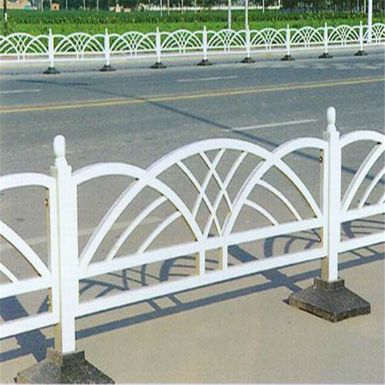 <a href='http://gvgwin.cn/daoluhulan/'>道路護欄</a>